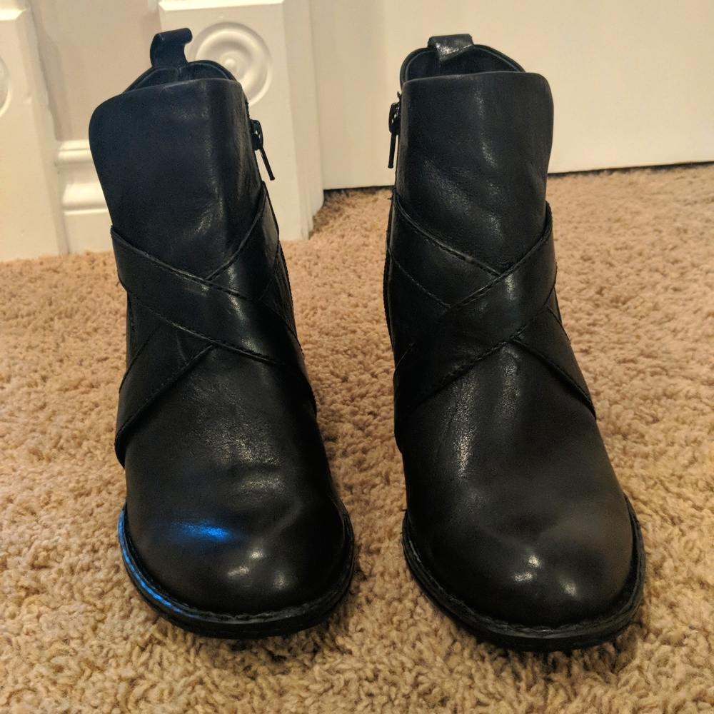 Born Black Boots.  Size 8.